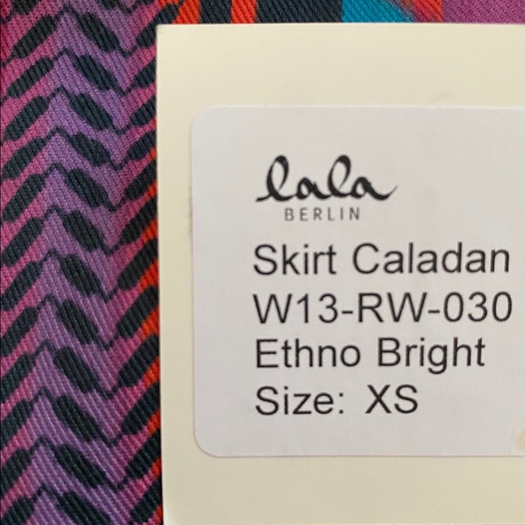 Lala Berlin mini skirt purple Ethno Bright Caladan Sz. XS Boho Twill Tribal - Picture 9 of 12